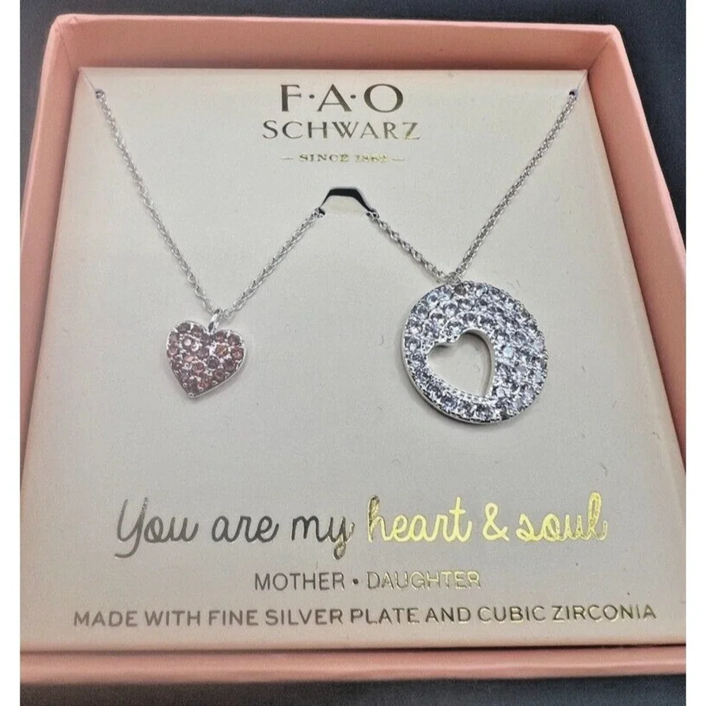 FAO‎ Schwarz Mother Daughter Heart & Soul Necklace Set Fine Silver Plate CZ New